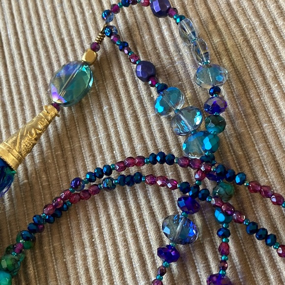 Boho Recycled Sari Silk Tassel Necklace w Czech Pressed Glass in Blues & Pinks - Picture 4 of 9
